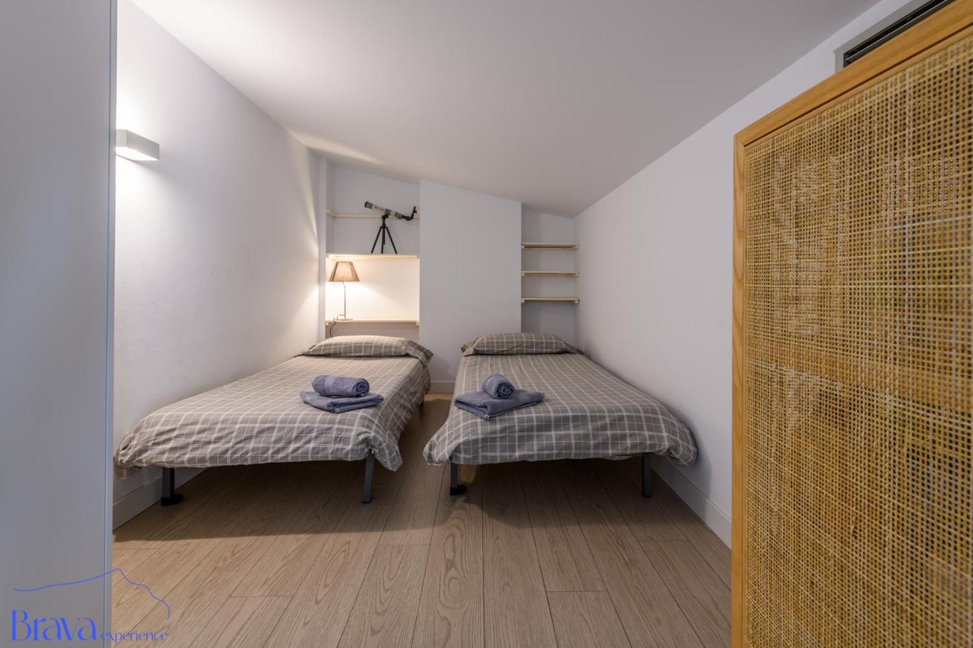 Duplex Sa Tarongeta - 5' Playa I Vistas I Terraza 20M2 I Ascensor I Equipado Apartamento Cadaqués Exterior foto